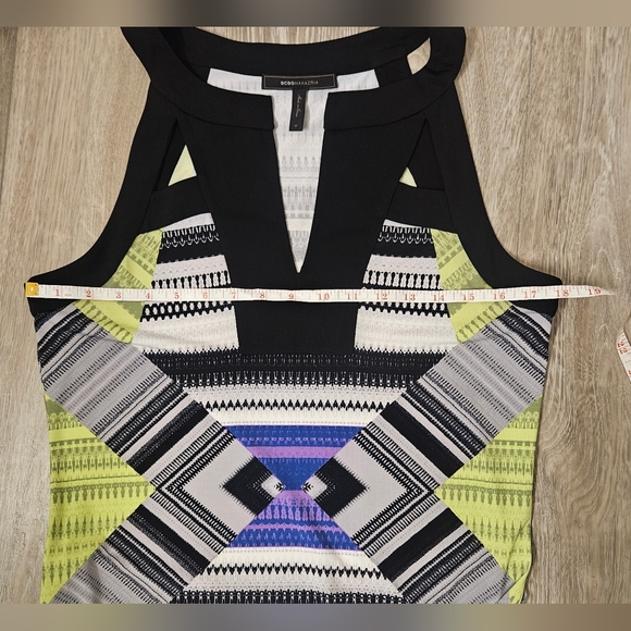 BCBGMaxAzria Mini Dress Size M - Picture 7 of 9